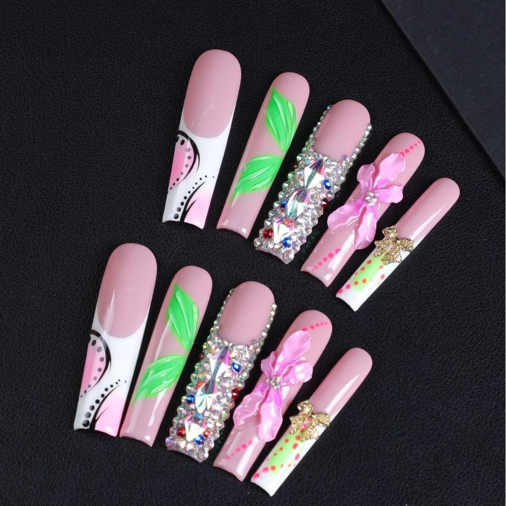 Handmade Super Long Rhinestone Bow Nail Art with Water Pipe Carving
