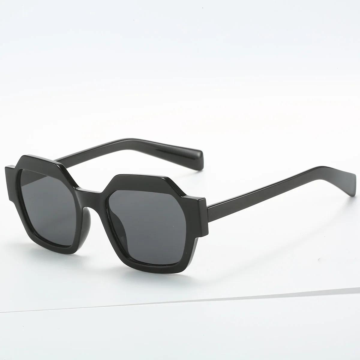 

New Sunglasses For Men Women Trendy Sun Glasses Goggle Man Brand Designer Square Glasses Shades Female Eyewear Sunglasses