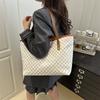 Large-capacity commuter retro tote bag women's new high-end handbag beautiful trendy shoulder bag underarm bag