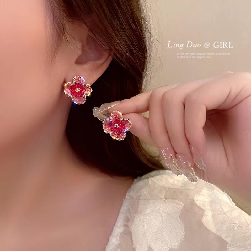 Fashionable Flower Earrings, Versatile Women s Earrings One Size красный