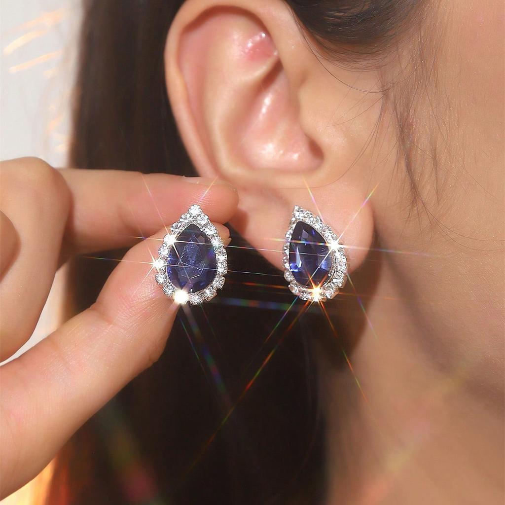 Exquisite Elegant Ladies' And Fashionable Fashion Earrings Teardrop Shaped Minimalist Handmade