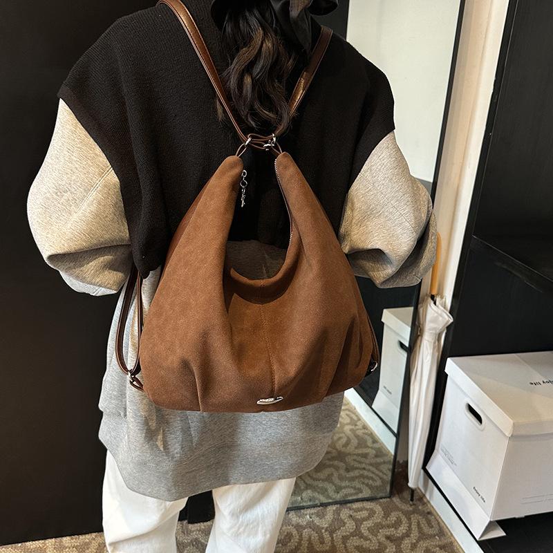 Retro large-capacity bag women's 2025 autumn and winter new fashion chain matte bag versatile messenger commuter tote bag