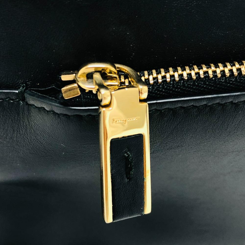 Salvatore Ferragamo Gancini Bag Shoulder Bag Leather Black/GoldHardware