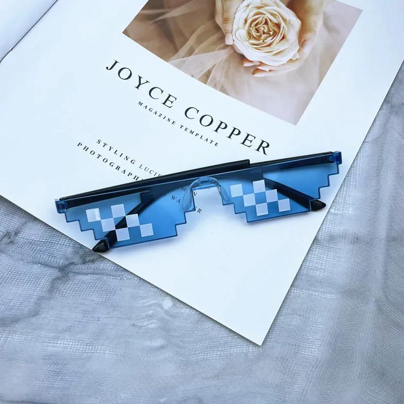 Cyklingglasögon Mosaik Solglasögon för Herr Dam Pixel Svart Retro Gamer Robot Solglasögon Cool Party Vintage Nyanser Glasögon