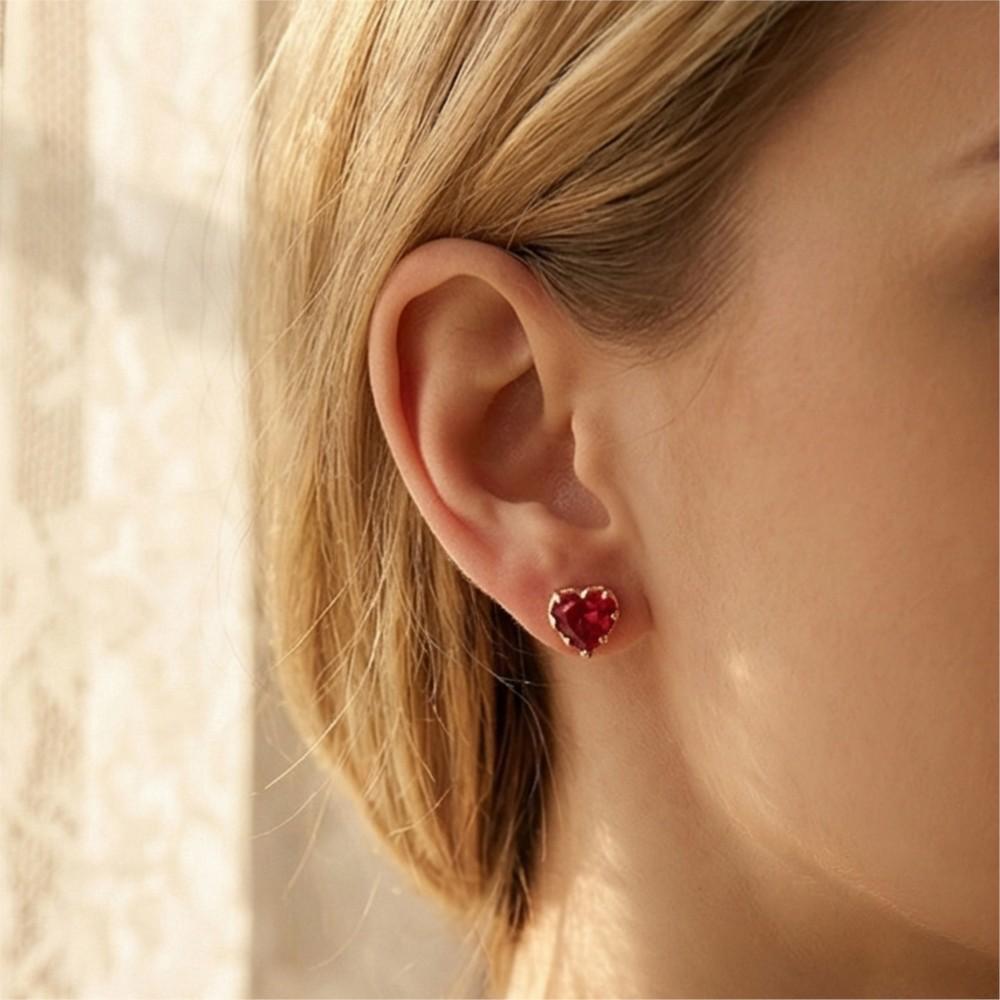 Trendy Silver Stud Earrings For Women Female Red Heart Shape CZ Gold Earings Fashion Ear Jewelry Accessories Gifts