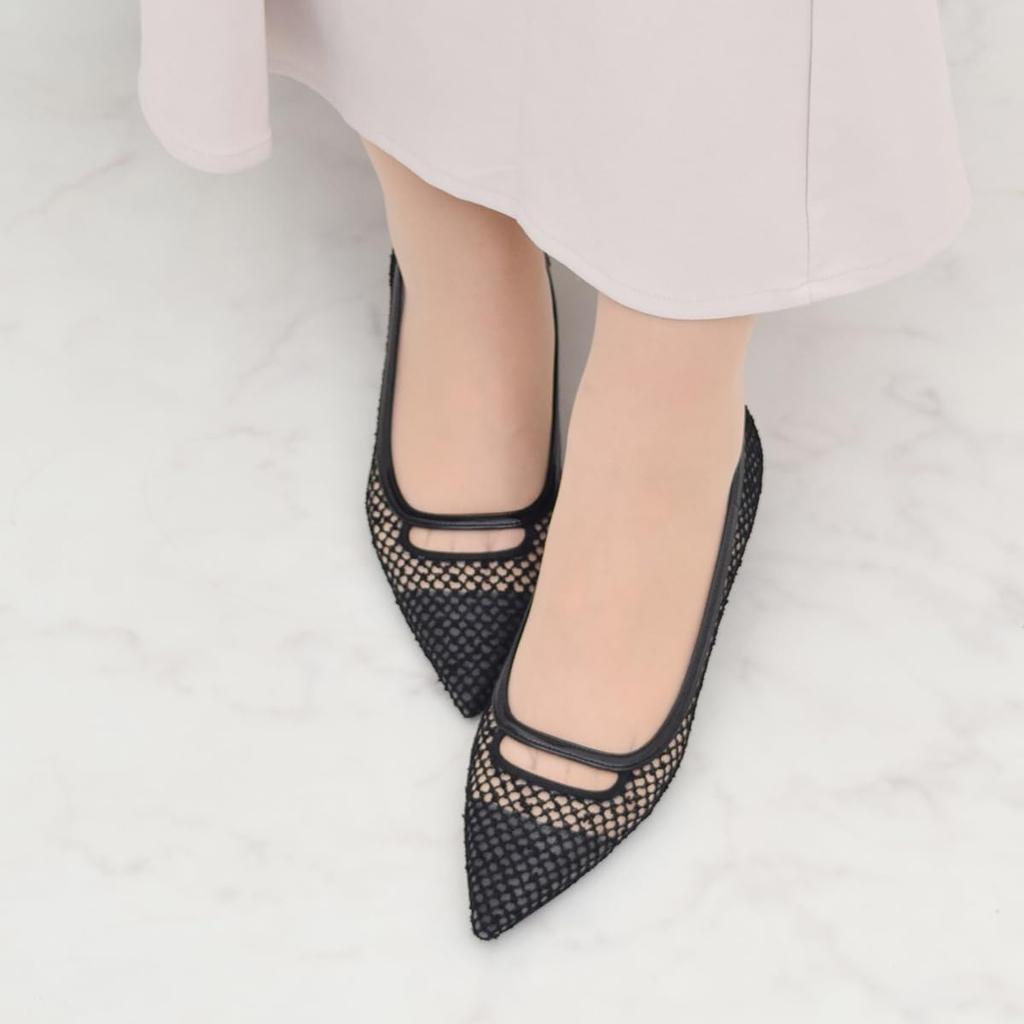 Bridget Birkin Pointed Pumps with Instep Accents 551031