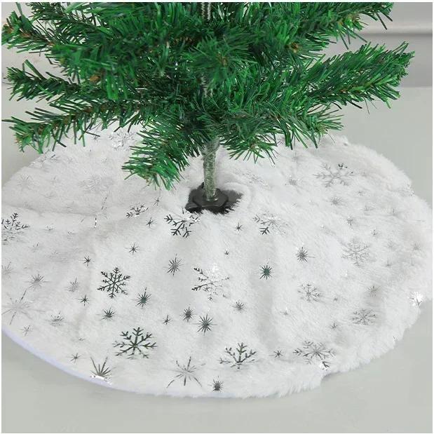 New Christmas Tree Skirt White Snowflakes Plush Xmas Tree Skirts Base Mat Cover Home Decoration Carpet Xmas New Year Decor Gifts