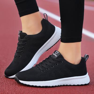 Modne Damskie Buty Płaskie Siateczkowe Lekkie Oddychające Damskie Buty Codzienne Letnie Sneakersy Luksusowa Marka Butów Kobieta Bieganie Sport Pielęgniarskie