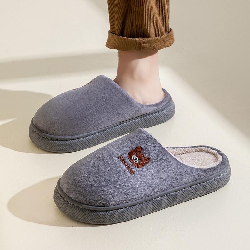 

Новые вышитые домашние хлопковые тапочки с медведем, осенне-зимние нескользящие туфли, парные теплые хлопковые тапочки для дома 44-45