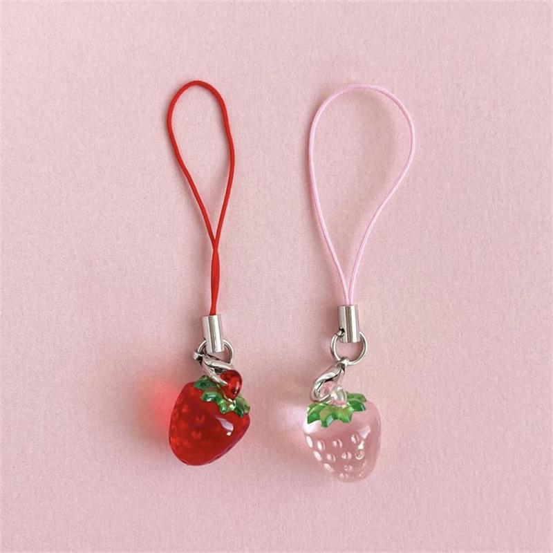 Ciondoli per Telefono Fragola Carini, Ciondolo in Resina con Accenti Creati, Mini Ciondolo Frutta Accessori Laccio per Cellulare