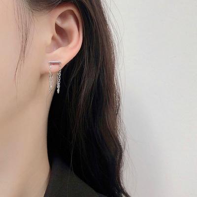 Mrazivý štýl Geometrické retiazkové náušnice na zadné zavesenie pre ženy Niche Personalizovaný dizajn Náušnice