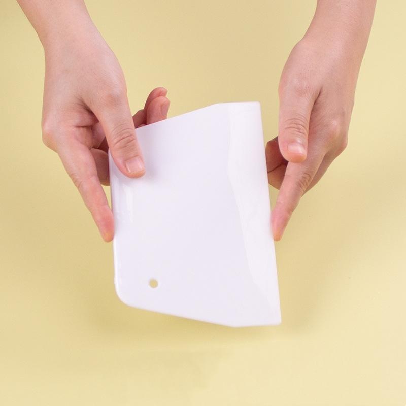 Aomily Langlebiger Trapezoid Schaber Spachtel für Fondant Kuchen Teig Pizza Küche Multifunktions Kunststoff Werkzeug L/S