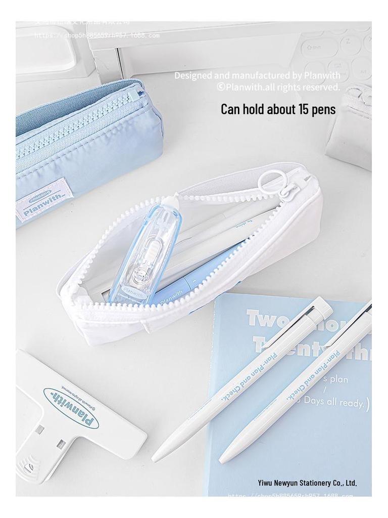 Bärbart Krämblått Pennskrin för Studenter - Liten Kapacitet, Minimalistisk Stil