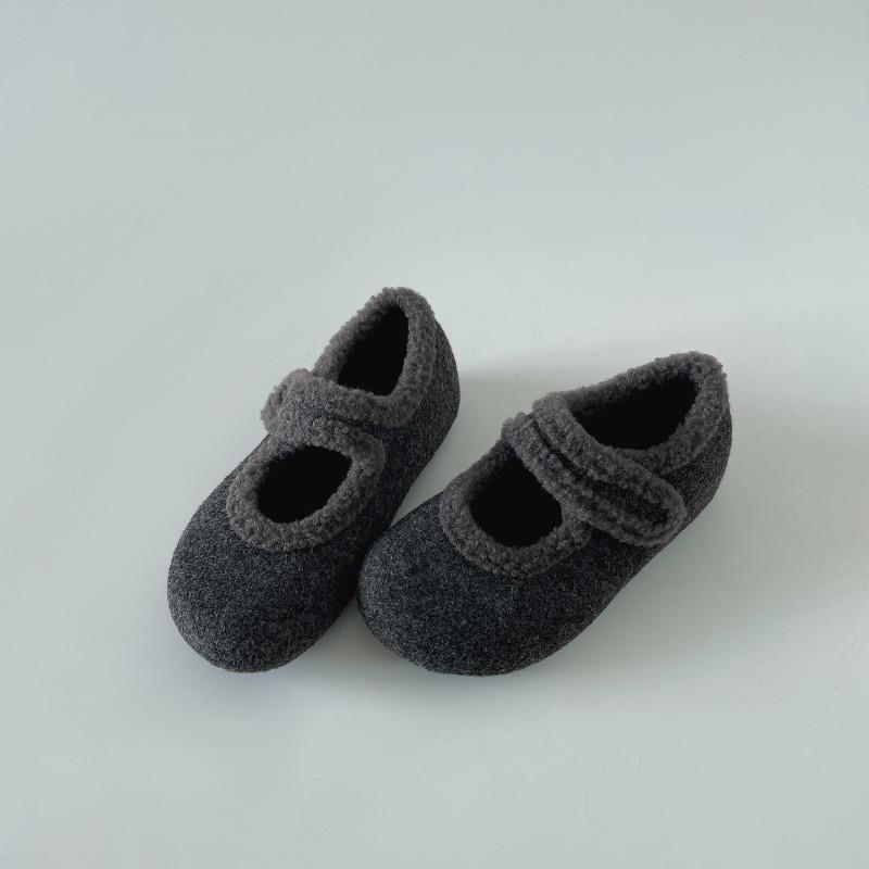 

Autumn Woolen Fabric Women Flats Shoes Comfort Soft Sole Mary Jane Shoes Warm Cotton Outdoor Shoes For Winter 35