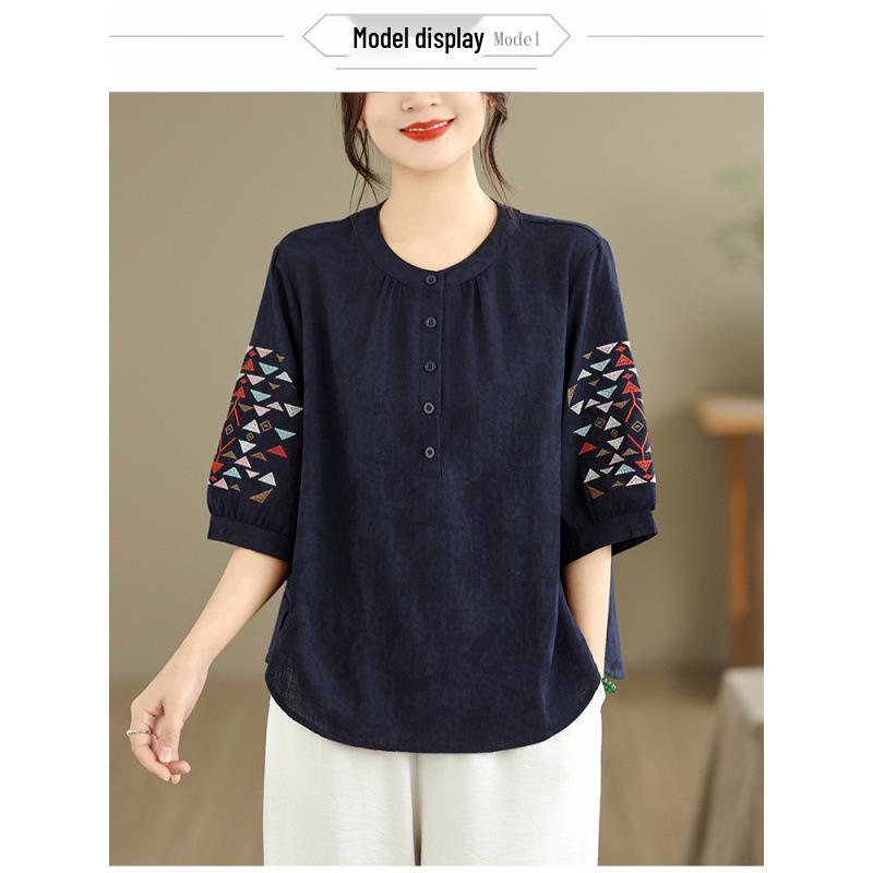 Retro Ethnic Plus Size Embroidered Two-Piece Set for Middle-Aged Women Medium