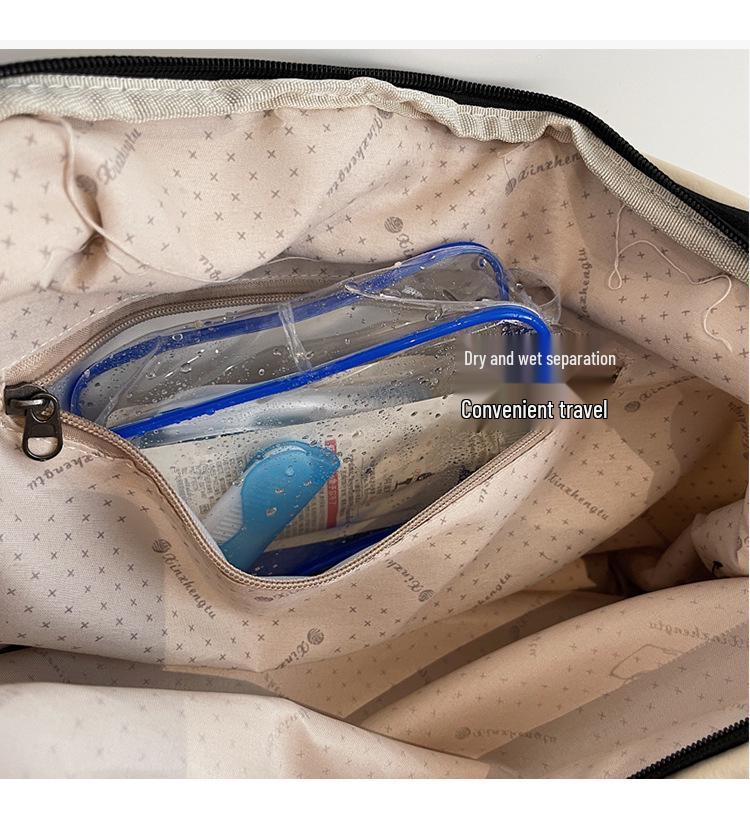 Large-Capacity Unisex Travel Handbag: Lightweight for Short Trips and Fitness