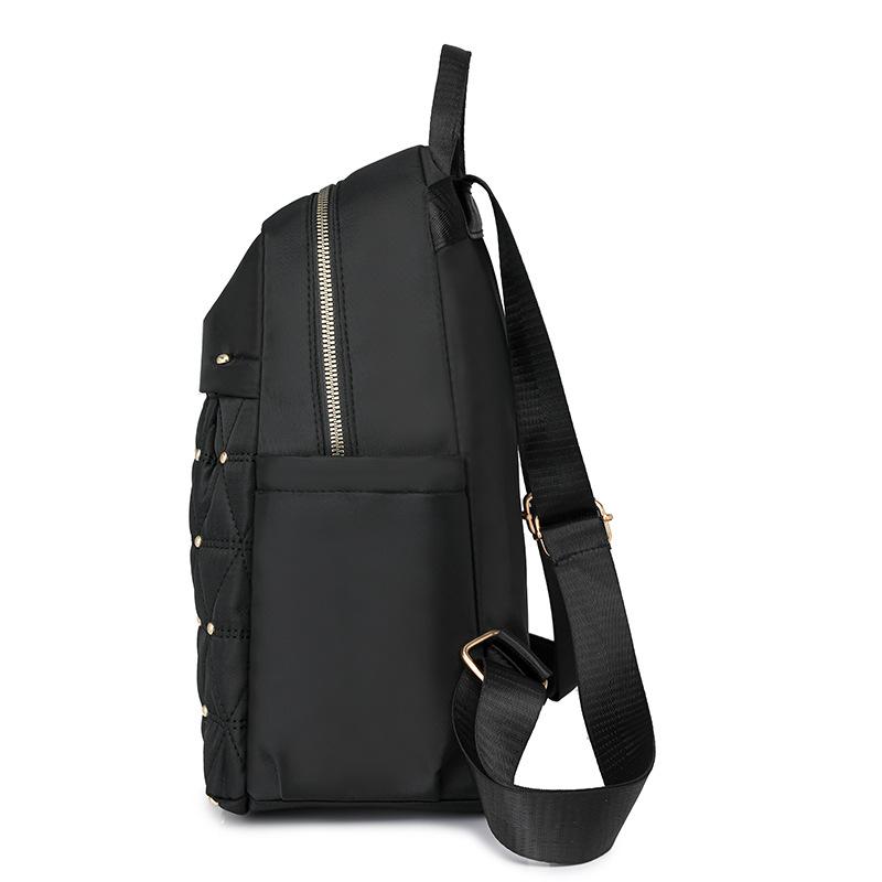 Bag Fashionable Embossed Backpack for Women and Ladies Versatile and Large-capacity Travel Backpack