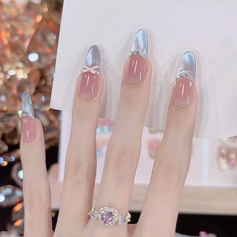 Xiaohongshu Handmade Red Floral Nail Art: Wearable, High-End Whitening Nail Tips Stickers