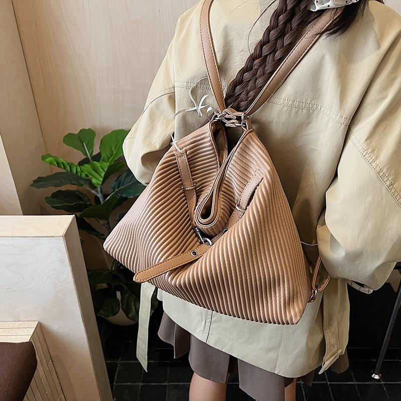 Folded Tote Bag Women's Large Capacity 2025 New Autumn and Winter Niche Shoulder Messenger Bag Multi-functional Backpack Backpack