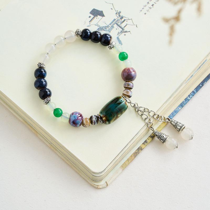 Armband aus Naturstein und Keramik im chinesischen Stil: Frisches, schlichtes Design für Studentinnen oder Damen