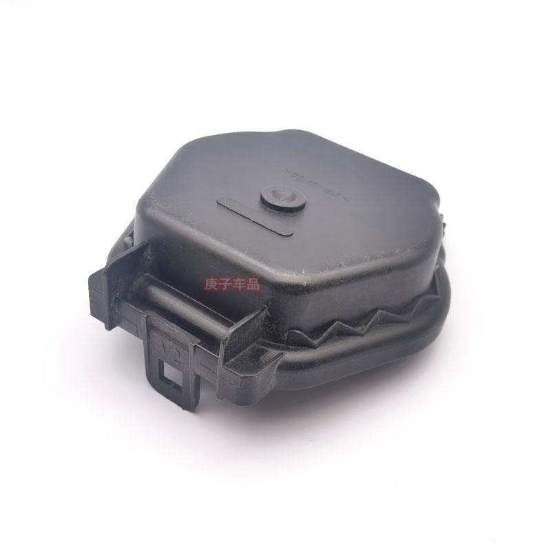 

For 06-10 BMW X3 E83 Headlamp Rear Low and High Beam Dust Cover 1pcs A