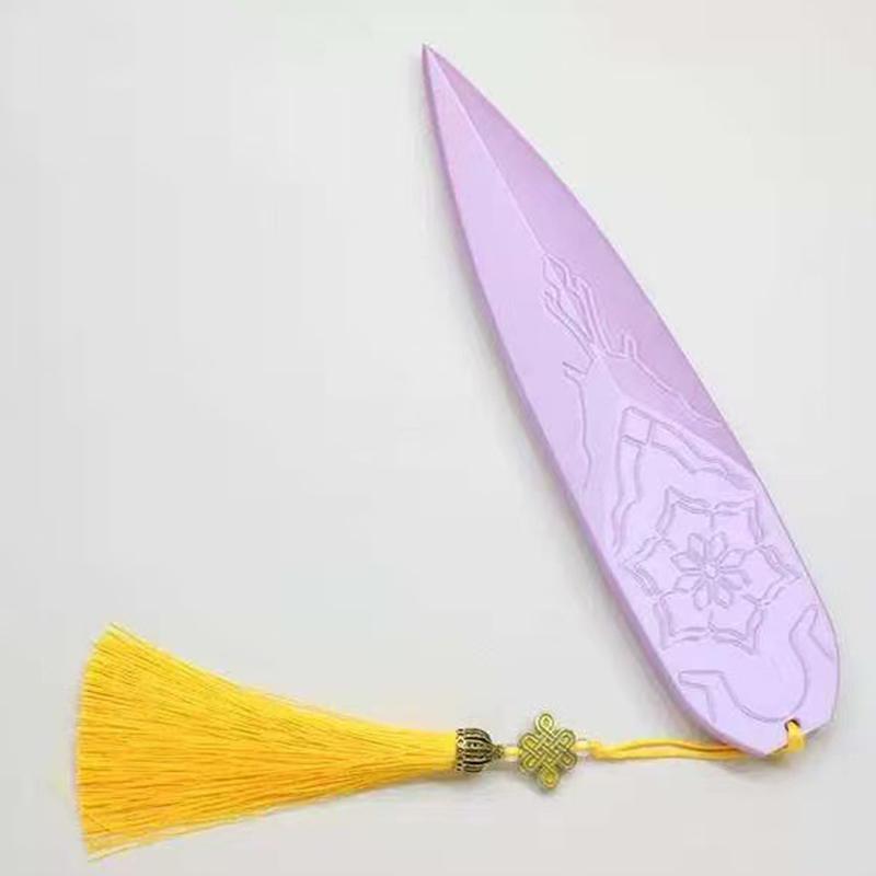 Cartoon K-Pop Demon Hunter Zoey Role-Playing Props Plastic Accessories Handmade Halloween Decoration Pendant Party Gifts