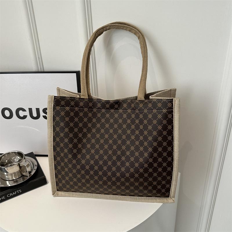 

Красивая сумка через плечо в стиле ретро, однотонная, новогодняя, модного дизайна, повседневная, с текстурой подмышки, сумка через плечо