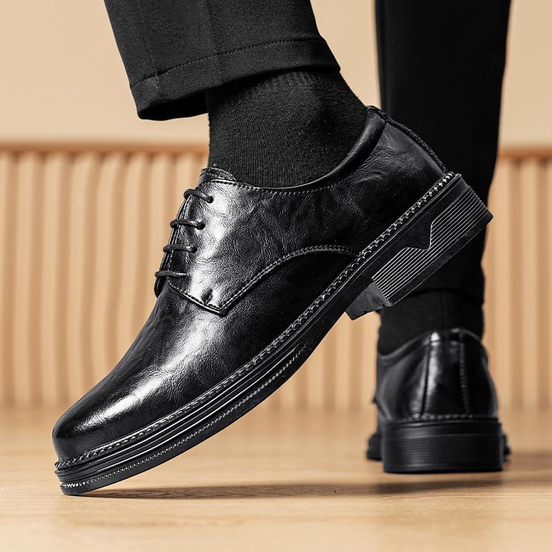 Брендовые кожаные туфли — фото 6