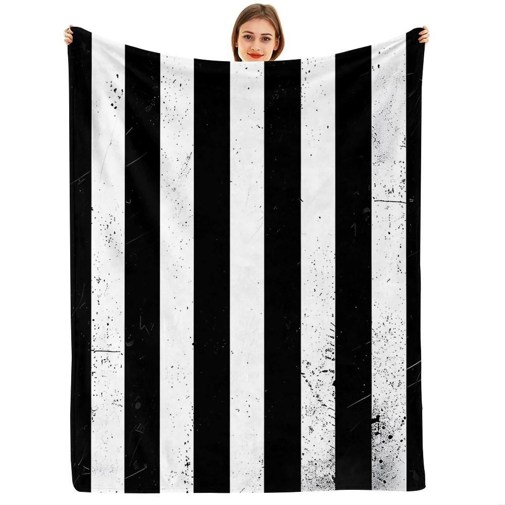 Grunge Ghost Grid Soft Flannel Blanket Breathable Warm Throw for Office Car Sofa Kids Room Birthday Xmas Gift