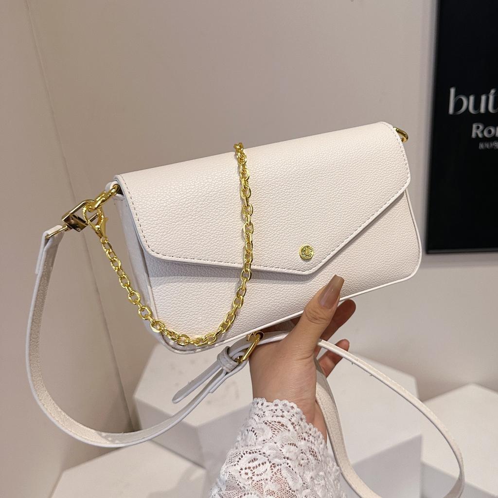 Textured envelope small bag women's 2026 new popular niche simple messenger bag fashionable small square bag