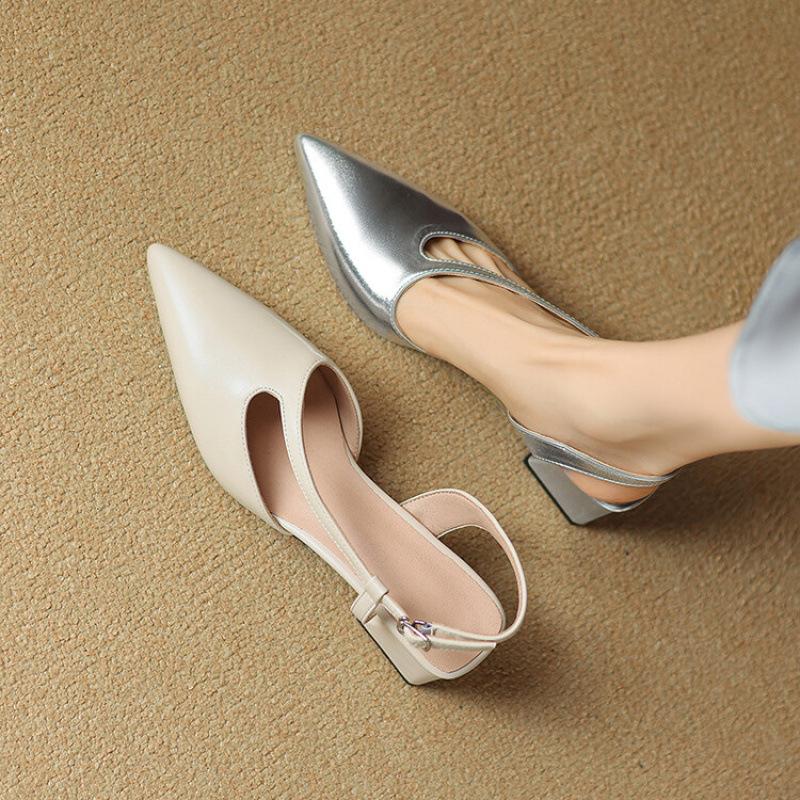Summer new pointed back empty sandals women's rubber soft sole size women's shoes casual middle heel solid color bag head sandals