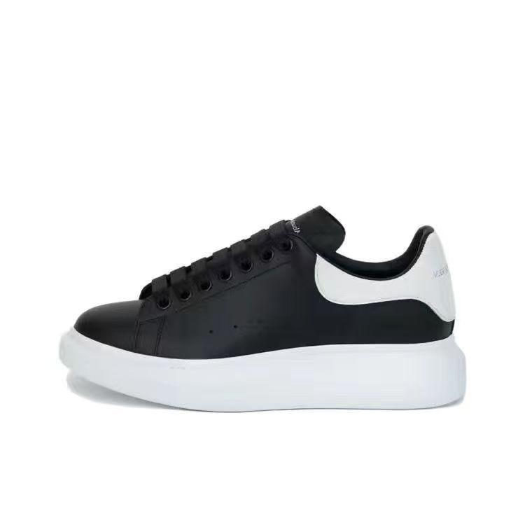 Trendy Platform Shoes: Thick Soles, Height Boosting, Comfy & Versatile Retro White Sneakers for Campus & Couples