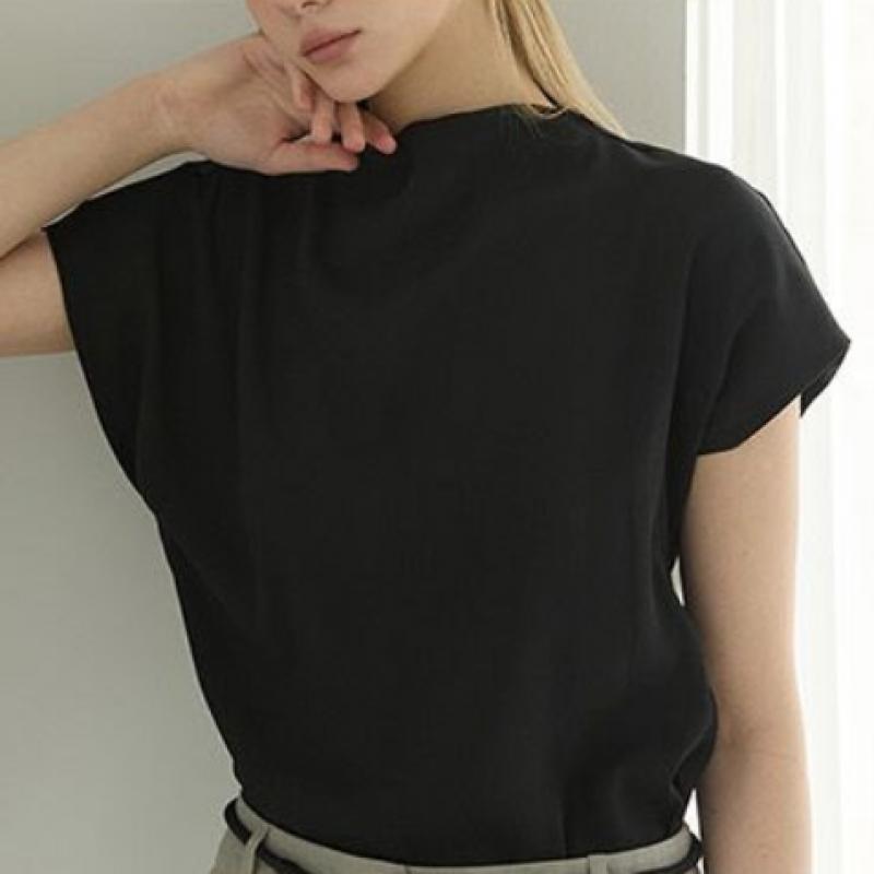 Reanoa 26ss Silky Fluid Dolman Sleeve Blouse Dm262f0404sh
