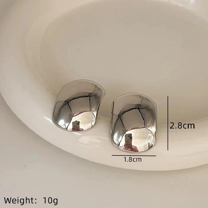 1 Pair Of Cool Wind Large Smooth Alloy Gold Plated Silver Plated Geometric Elegant Temperament Earrings