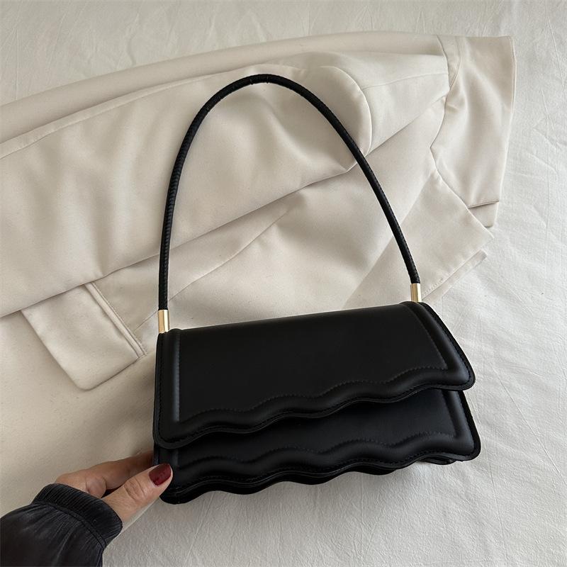 

Solid color simple fashion casual bag spring and summer new retro women s bag chain shoulder small square bag чёрный