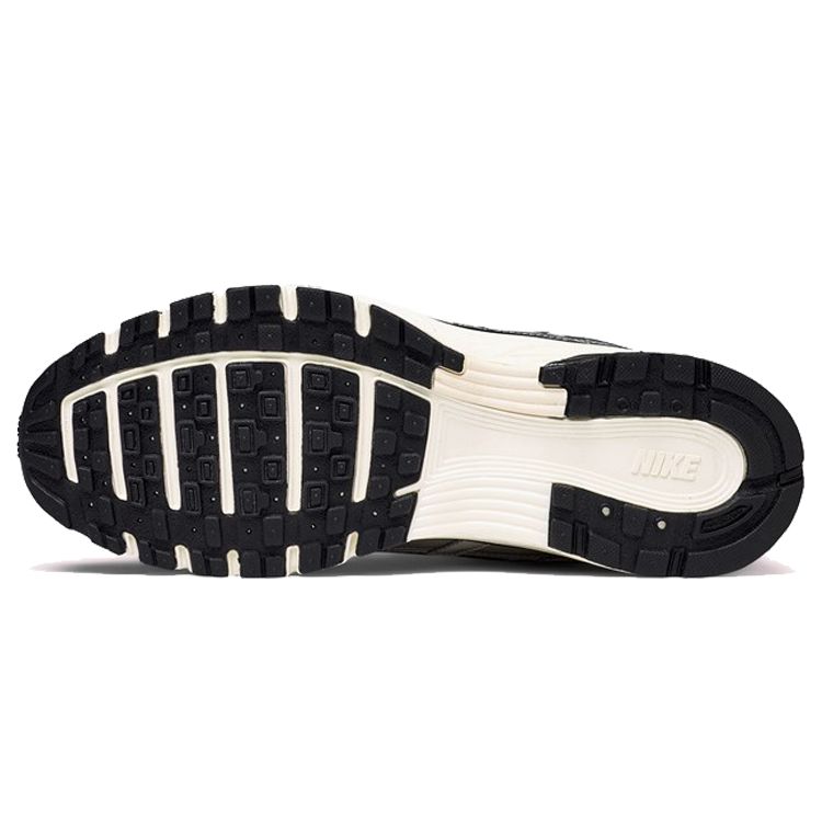 Nike Baskets P-6000 Argent Métallique Homme Voile Noir CN0149-001