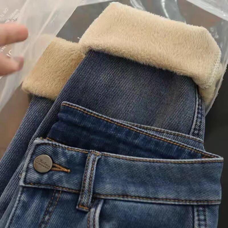 Women's Plus Size High Waist Light Blue Velvet Thickened Jeans for Autumn and Winter
