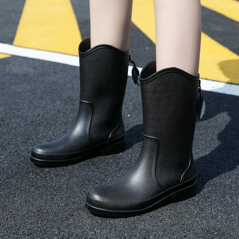 

Новая модная женская дождевая обувь средней высоты, резиновые сапоги, галоши, пластиковая водонепроницаемая обувь, кухонные нескользящие водонепроницаемые сапоги 36 чёрный