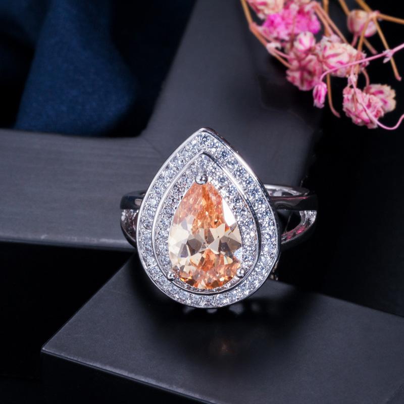 CMM Classic Women Engagement Party Jewelry High Quality Big Tear Drop Green Rings with Zirconia