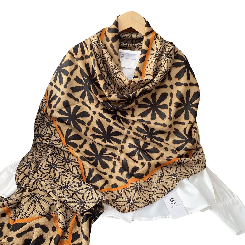 Wind new geometric color matching printed scarf summer fresh flower cotton and linen feel sunscreen shawl