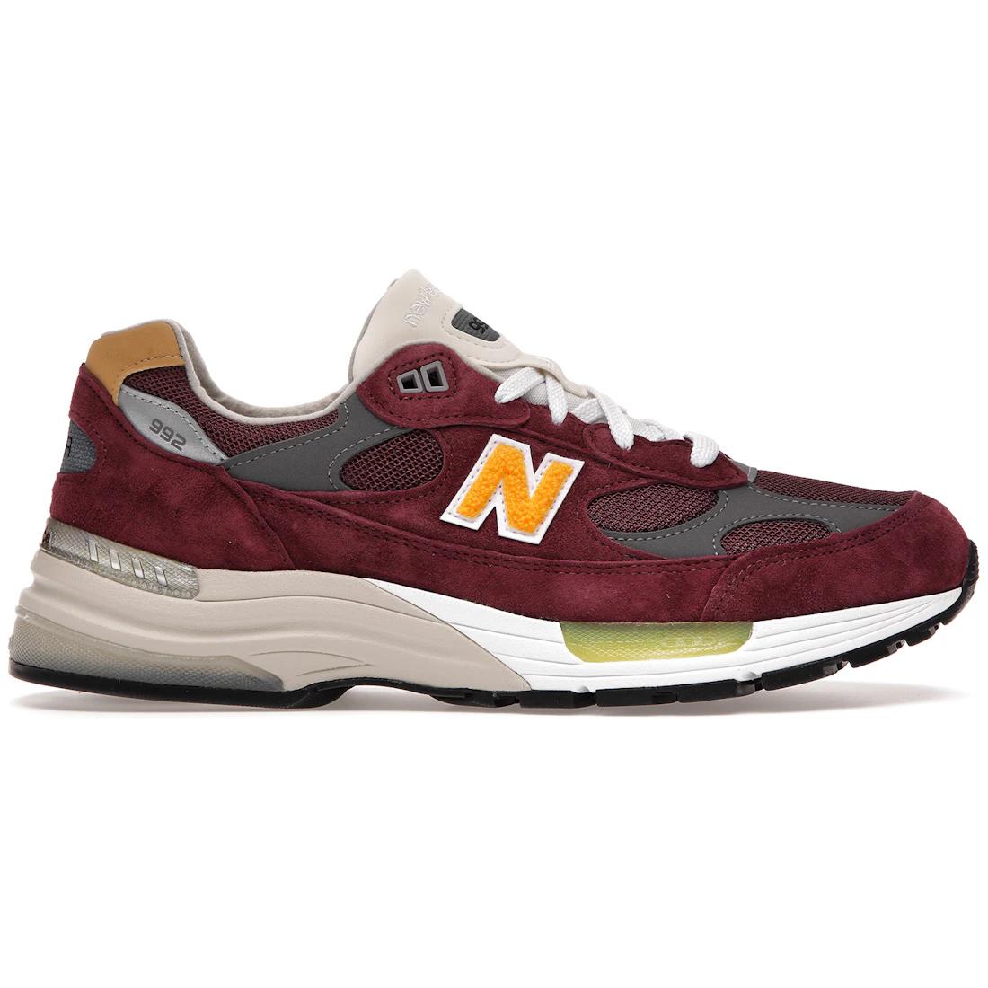 

Sneaker New Balance 992 Burgundy Gold(M992CA) 41.5