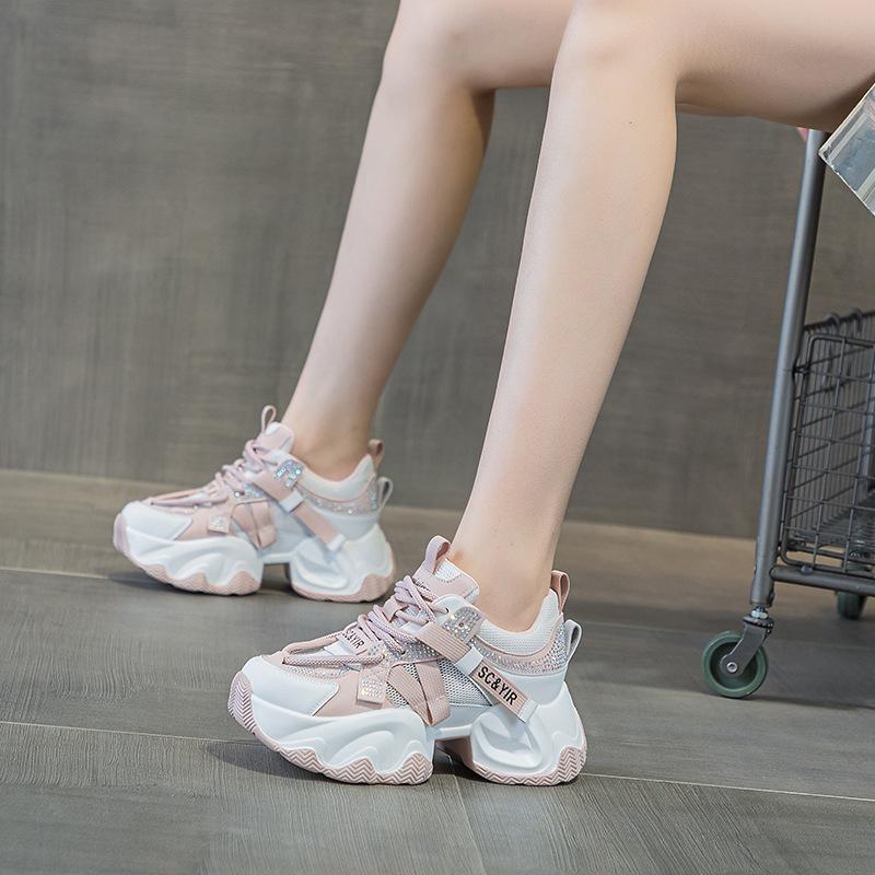 

Dad s shoes have an inner height of 8cm on the thick sole. Casual and versatile fashion style lace-up women 40