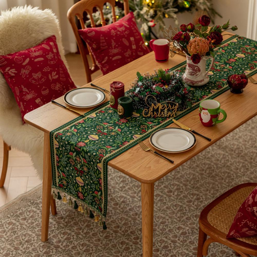 Christmas Snowman Jacquard Table Runner with Fringe Polyester Home Decor Tablecloth Bedspread