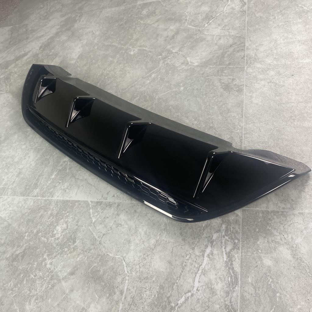Gloss Black Car Rear Bumper Diffuser Spilitter For Alfa Romeo Stelvio 2017+ Tuning Rear Valance Exterior Modification Accessorie