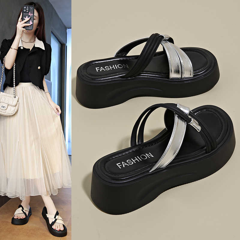 Fashion Spring-autumn Anti Slip Hawaiian Sandals Slippers Flip Flops Shower Shoes Sneakers White Woman Sport Sapatenes Designers