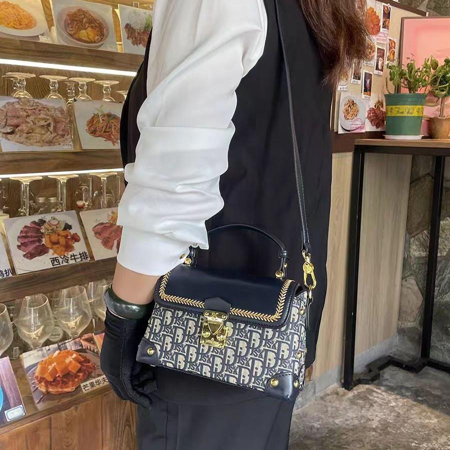 Brand Women's Handbag New Fashionable Printed Genuine Leather Stylish One Shoulder Cross Shoulder Bag