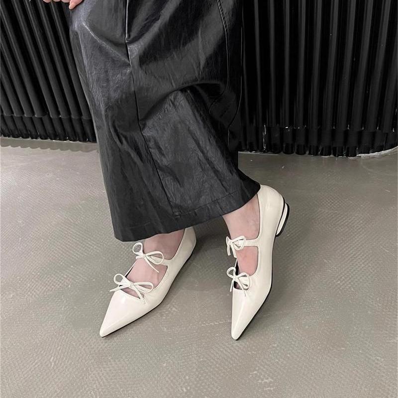 Temperament French Low-heeled Mary Jane Shoes Women's Spring and Autumn 2025 New Pointed Head Versatile Bow Gentle Single Shoes Women