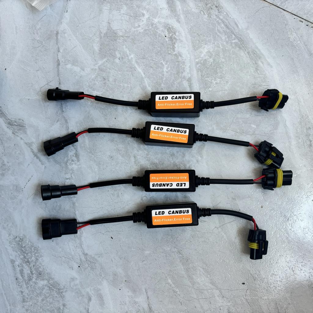 1~4PCS H1/H4/H7/H11 9006 9007Automotive LED Decoder 12V Black Anti-Flicker LED Canbus Decoder Adapter Anti-Flicker Interference