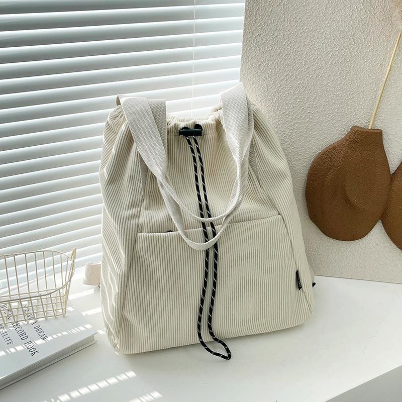Schoolbag commuter tote bag women's large capacity 1011 new leisure travel bag outdoor backpack multi-functional backpack