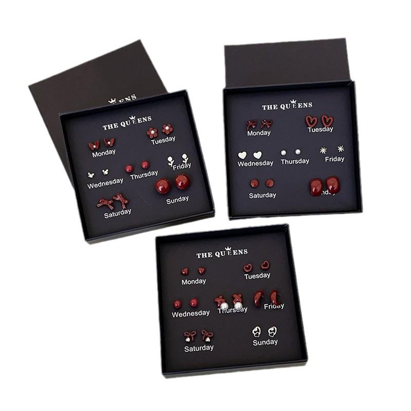 Eine Woche wird sich nicht wiederholen, Ankola Rotes Öl Tropfen Geschenkbox Set, Ohrringe, Damen Leichter Luxus Mode Temperament, Vielseitige Ohrringe